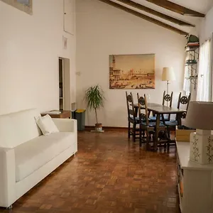 Attic In San Marco Apartamento